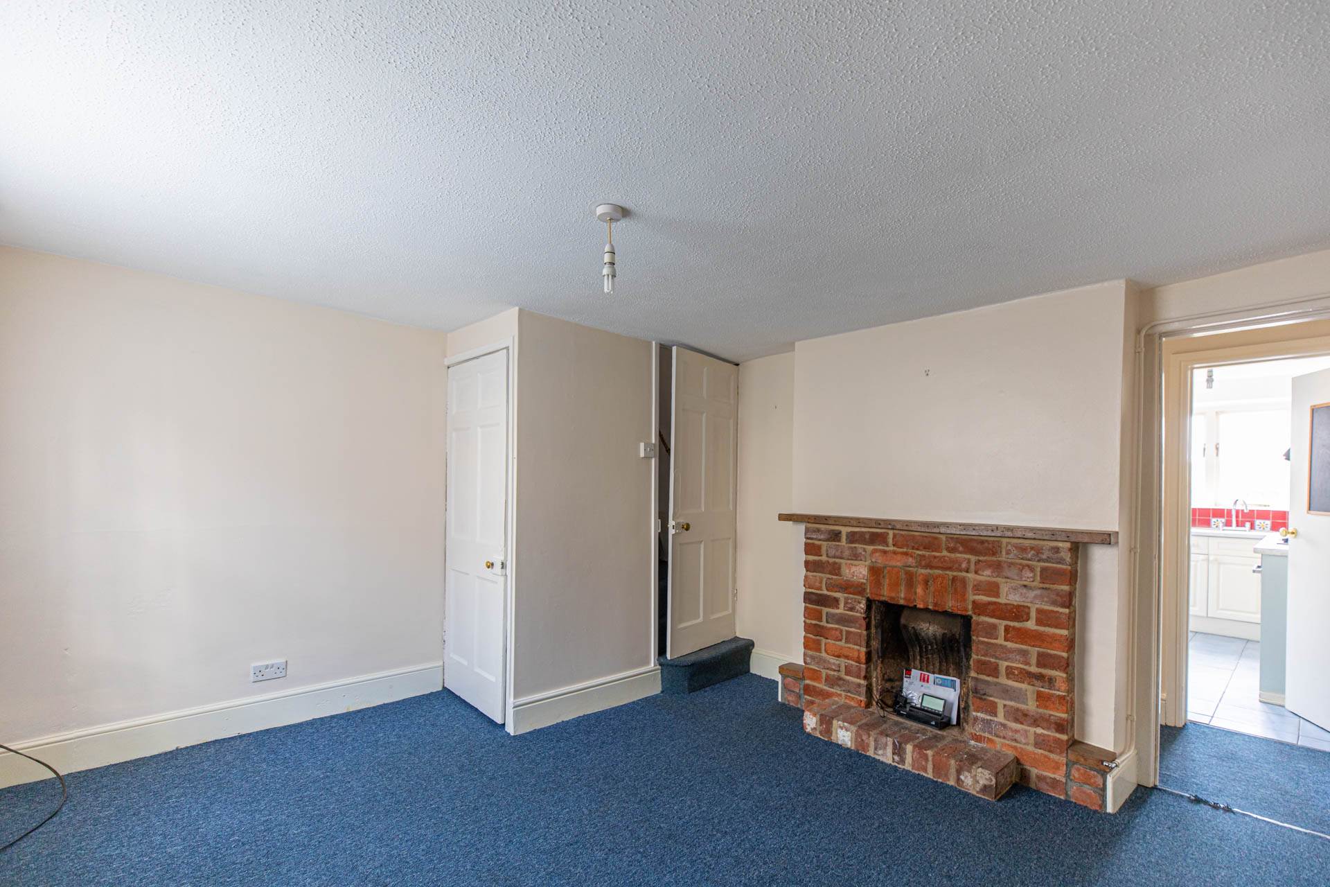 Middle Street, Stroud, Image 2