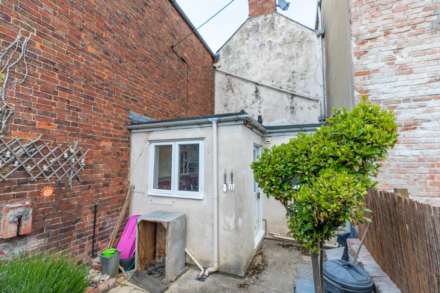 Middle Street, Stroud, Image 11