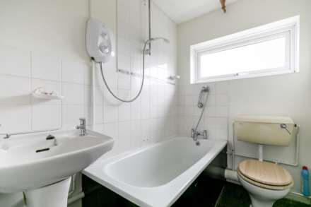 Colliers Wood, Nailsworth, Image 5