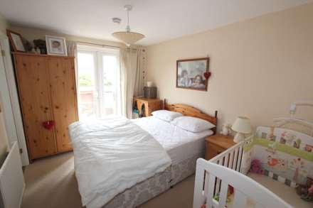 Sutton Gardens, Middle Street, Stroud, Image 4