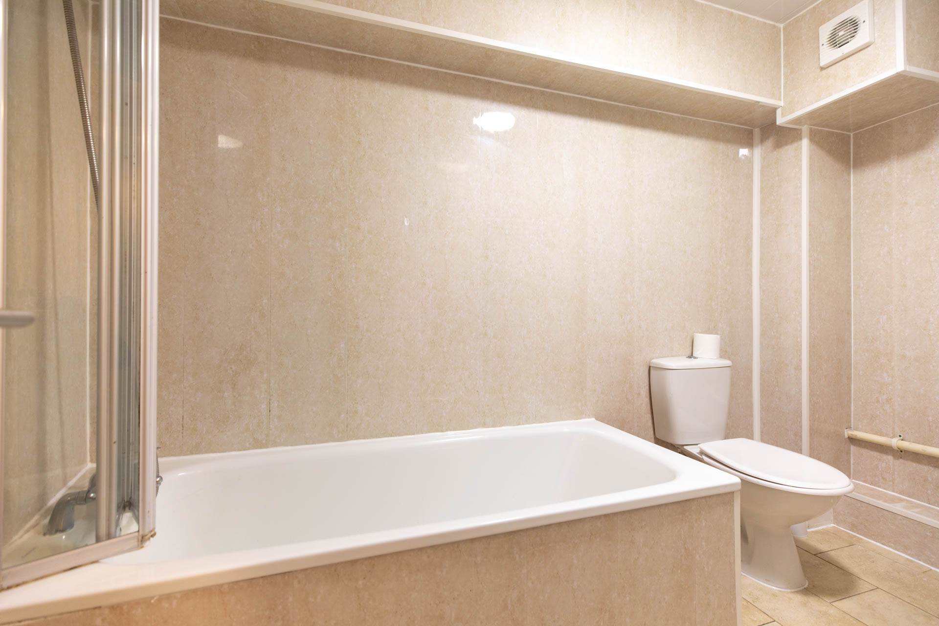 Russell House, Russell Street, Image 9