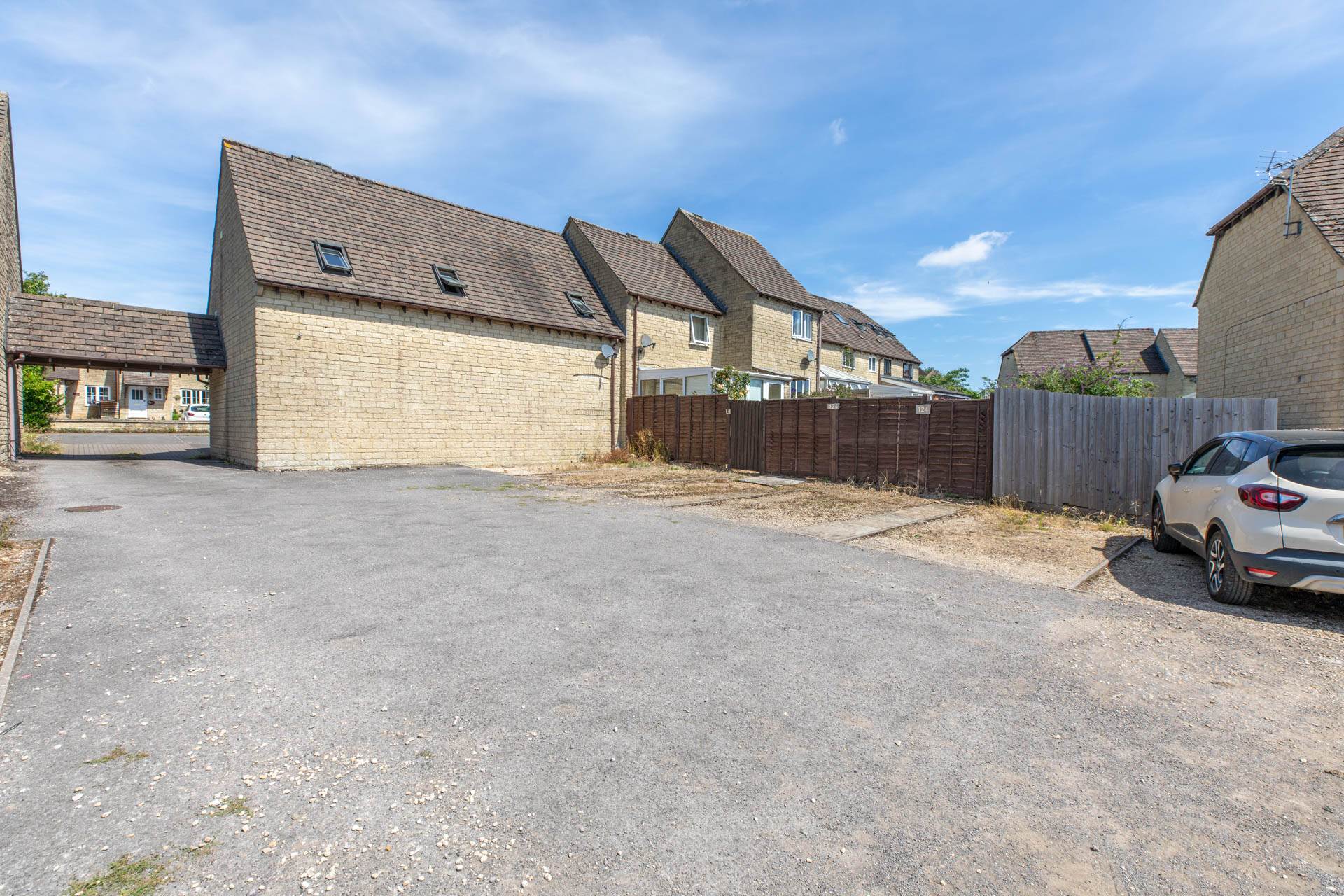 The Old Common, Chalford, Image 15