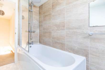 The Old Common, Chalford, Image 9