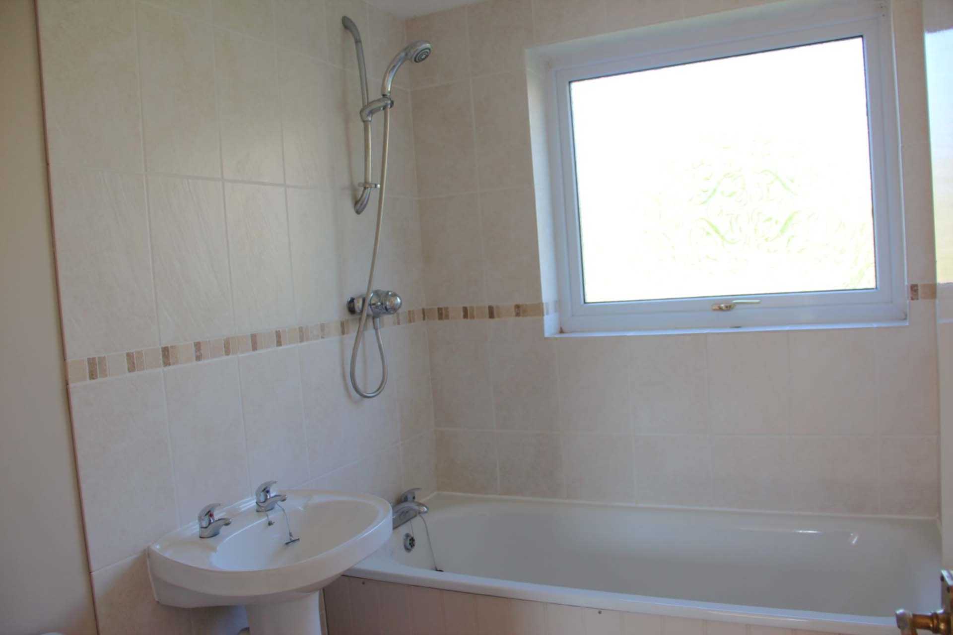 Briar Close, Uplands, Image 4