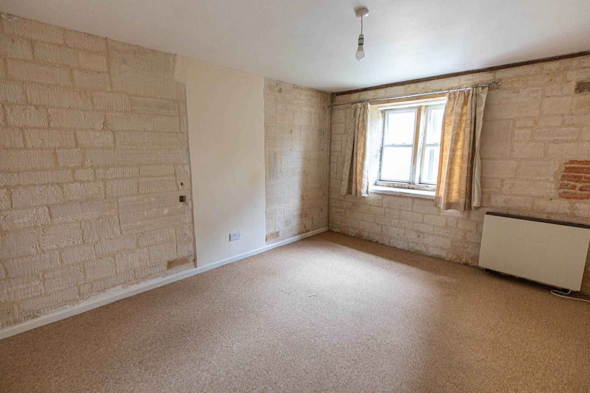 Stone Manor, Stroud, Image 4