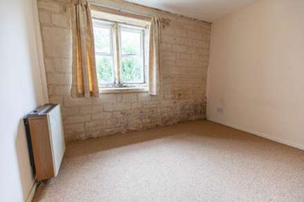 Stone Manor, Stroud, Image 5