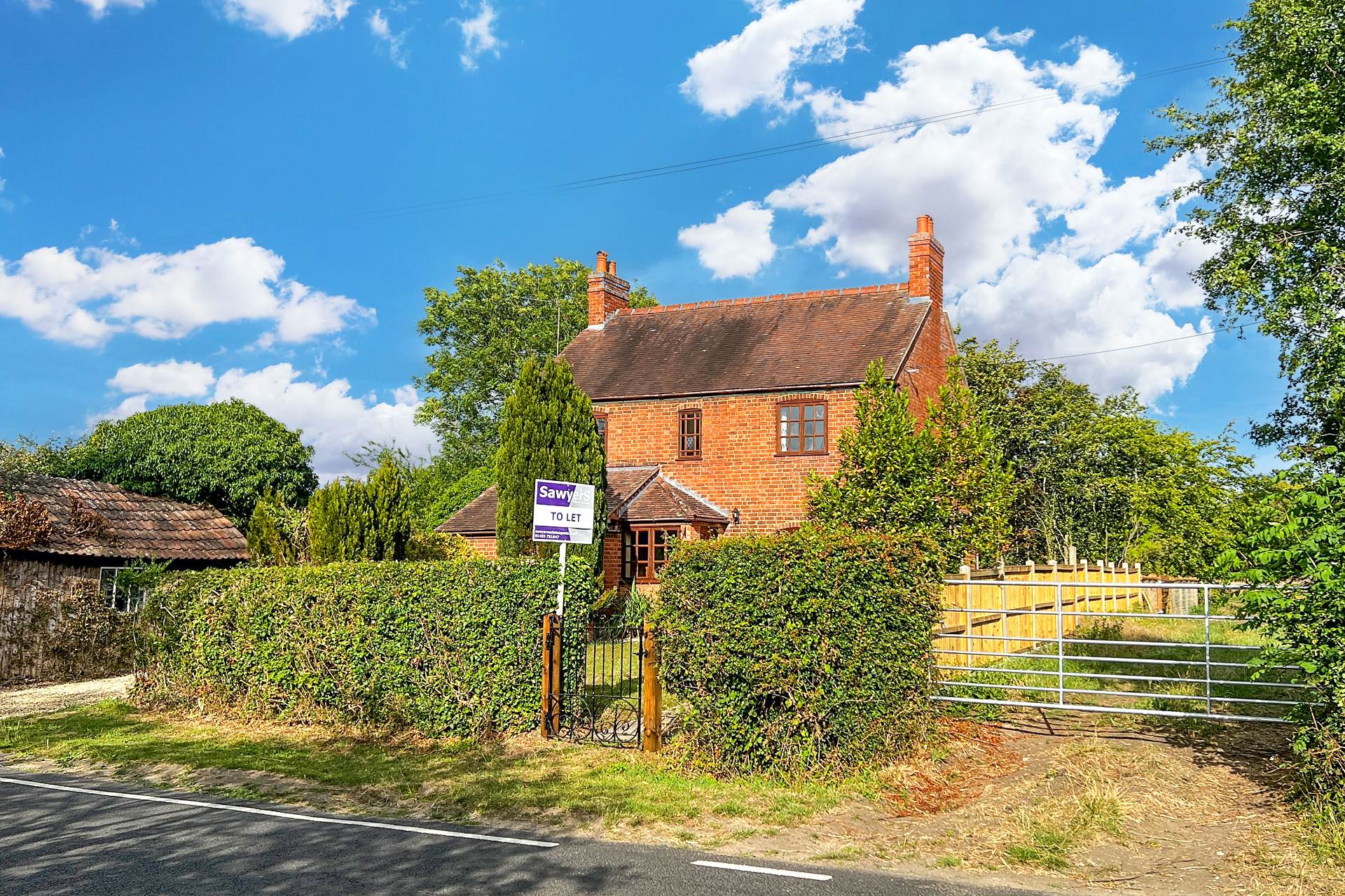 Church Lane, Hardwicke, Image 32