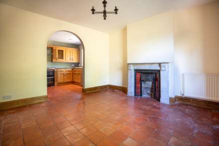 Church Lane, Hardwicke, Image 4