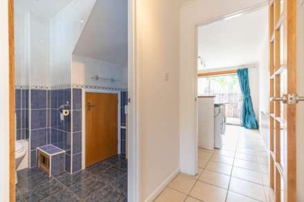 Belvedere Mews, Chalford, Image 13