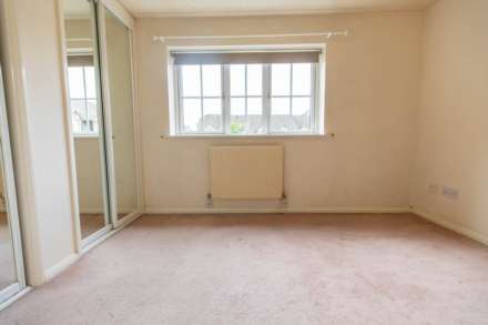 Gardner Close, Chalford, Image 5