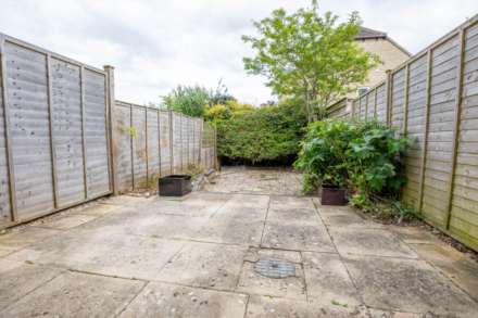 Gardner Close, Chalford, Image 7