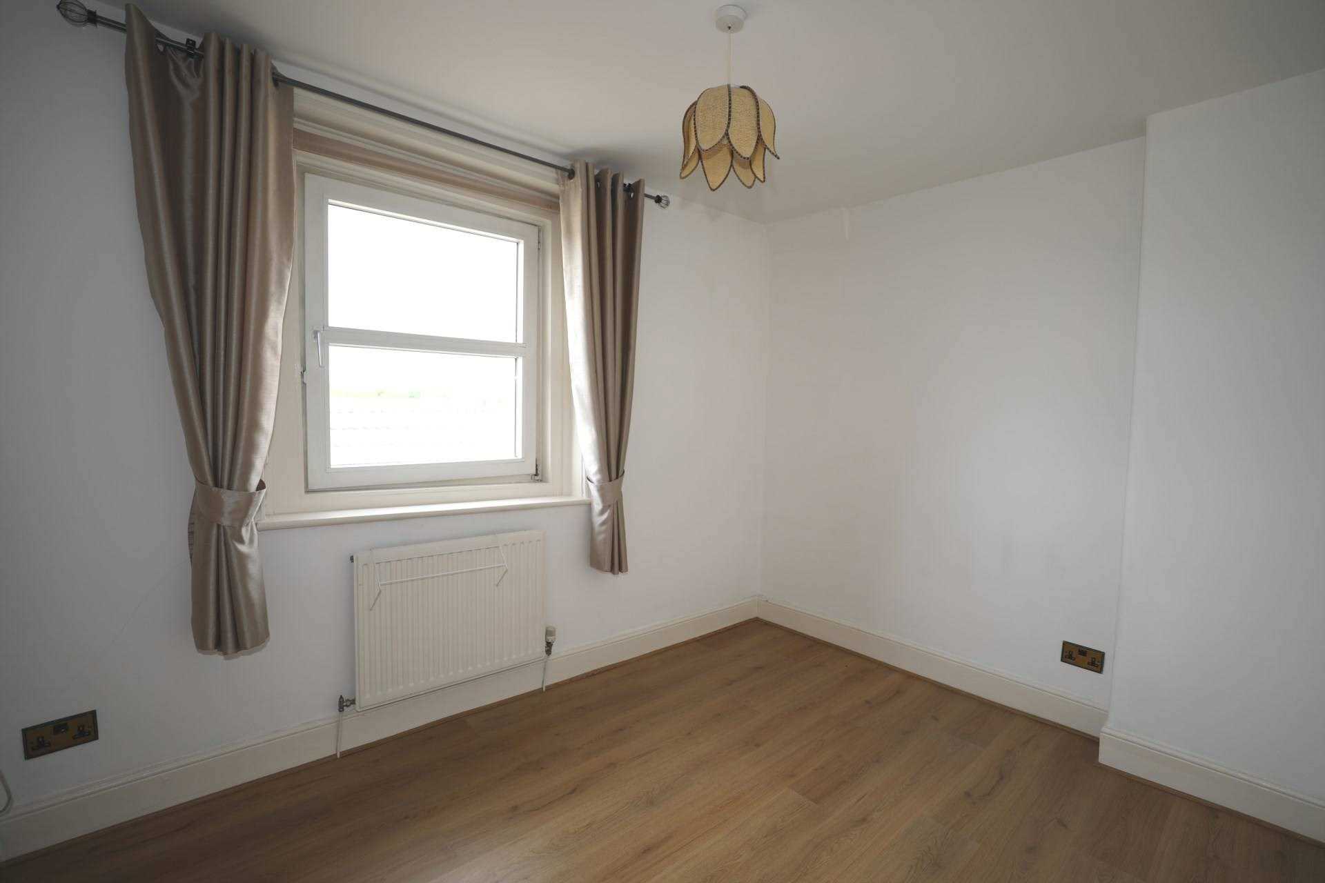 High Street, Stonehouse, Image 6