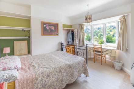 Bourne Estate, Brimscombe, Image 11