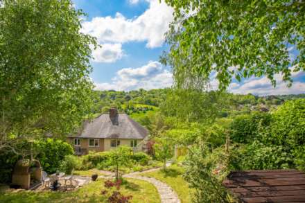 Bourne Estate, Brimscombe, Image 2