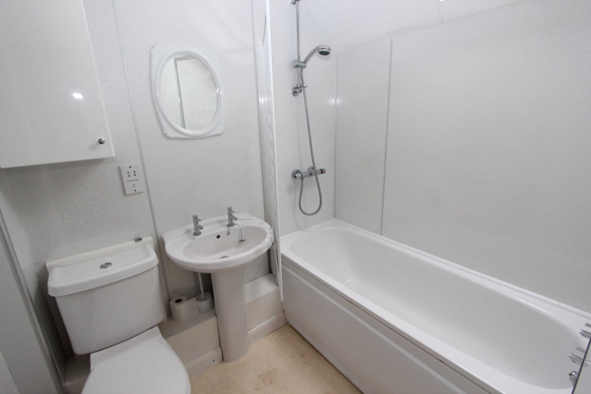 Victory Road, Whiteshill, Image 10