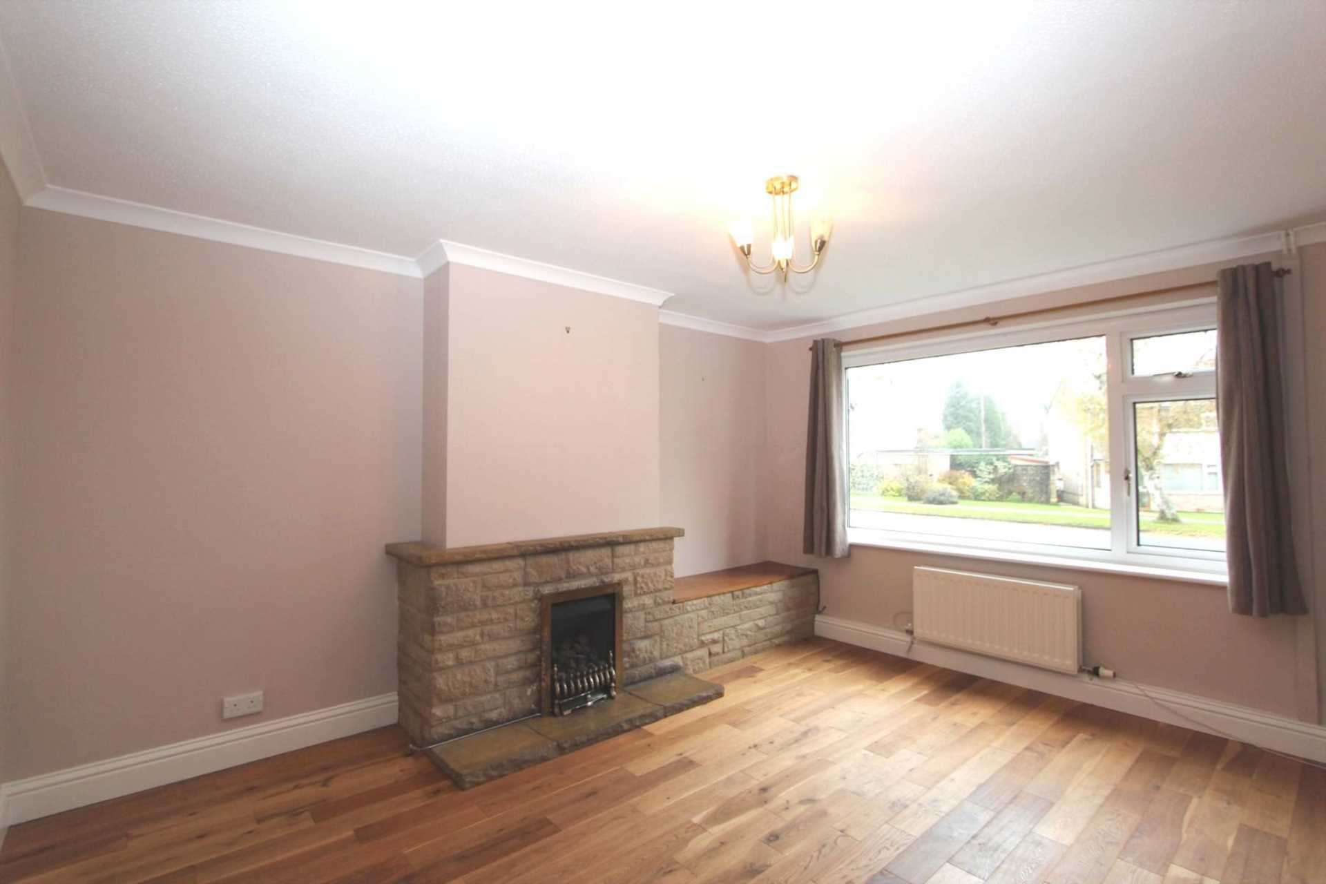 Berkeley Close, Cashes Green, Image 3