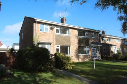 3 Bedroom Semi-Detached, Berkeley Close, Cashes Green