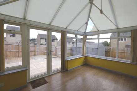 Peghouse Close, Stroud, Image 7