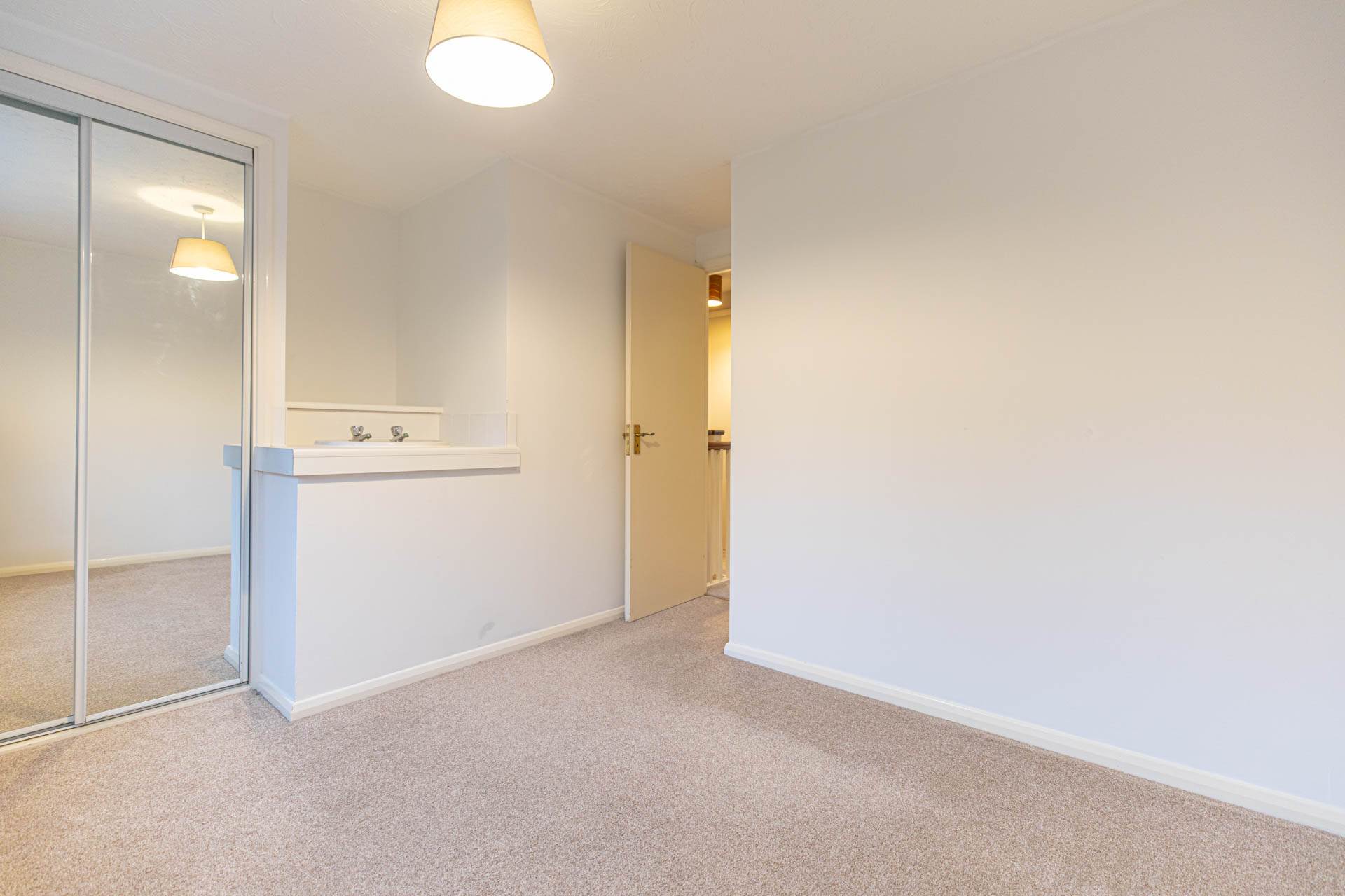 Hawk Close, Chalford, Stroud, Image 6