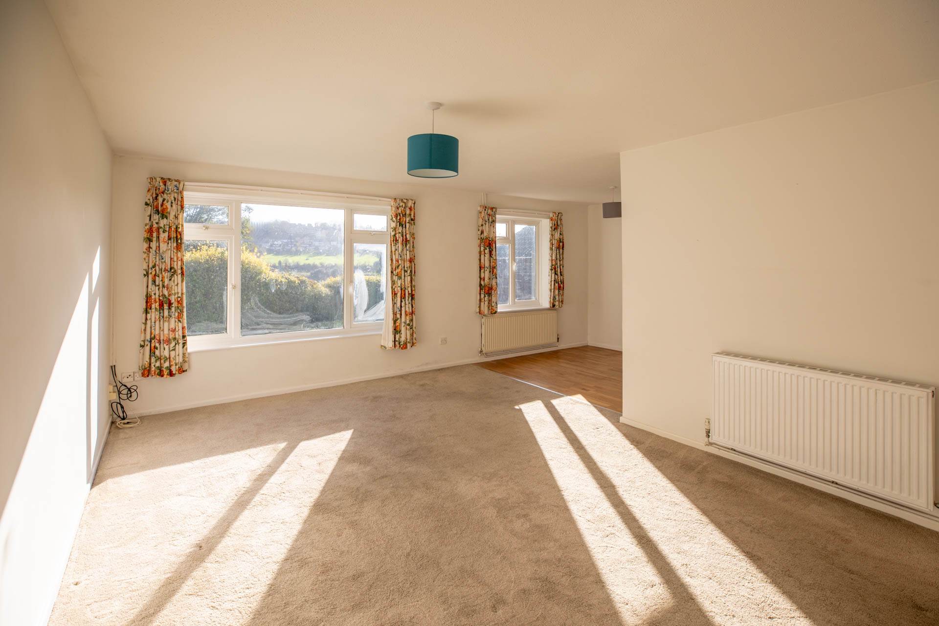 Shepherds Close, Uplands, Image 2