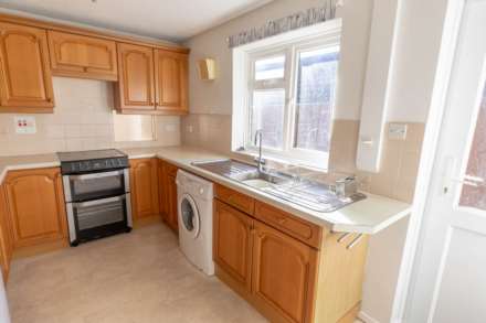 Shepherds Close, Uplands, Image 4