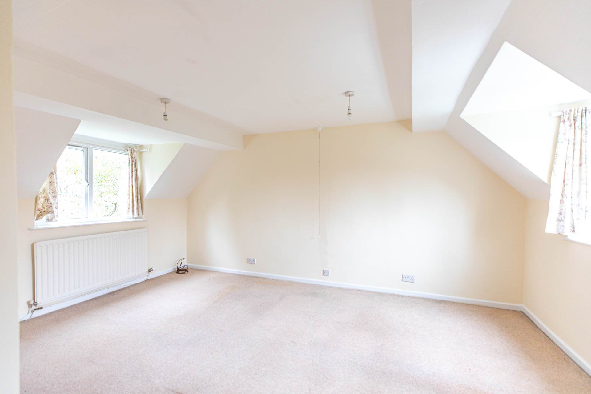 Calfway Lane, Bisley, Image 11