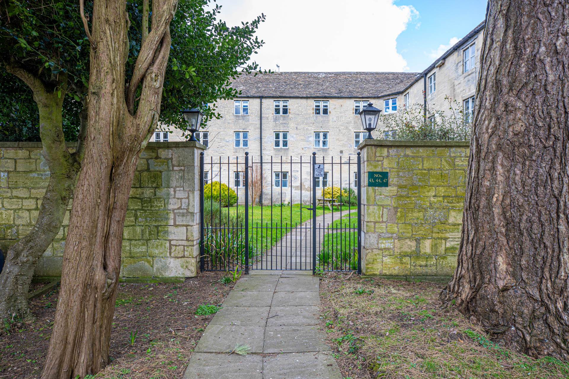 Stone Manor, Stroud, Image 3