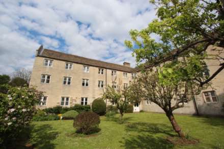 Stone Manor, Stroud, Image 1