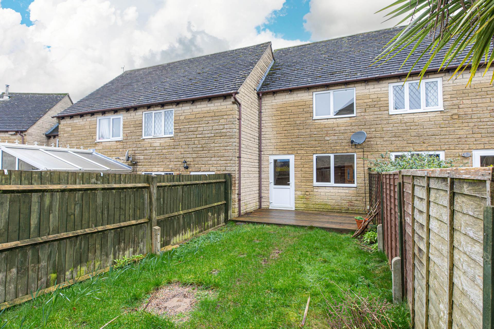 Freame Close, Bussage, Image 9