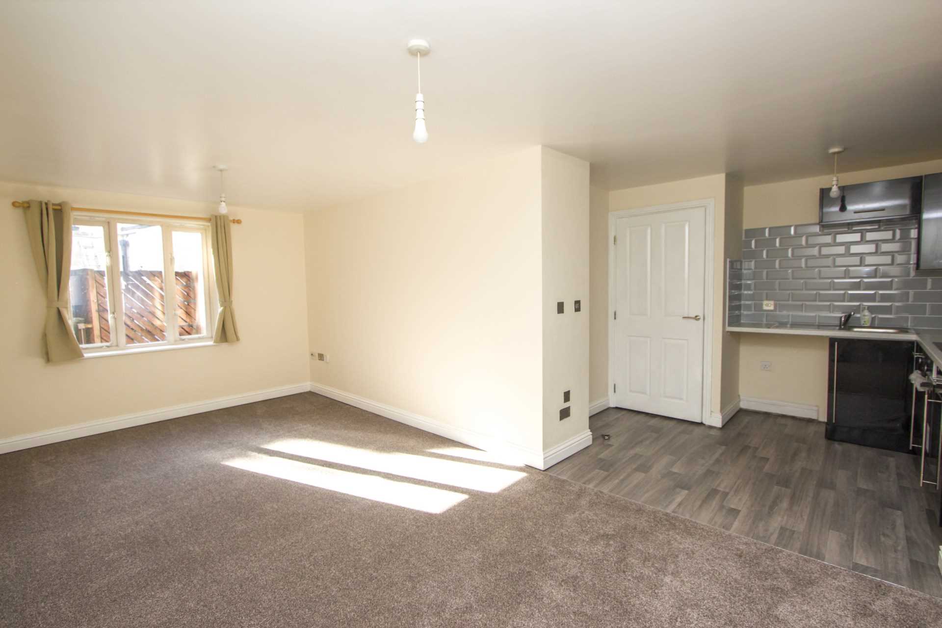 Russell House, Stroud, Image 2