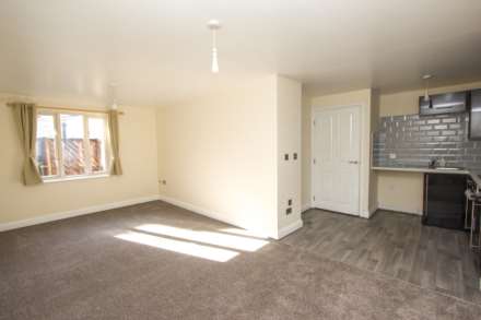 Russell House, Stroud, Image 2