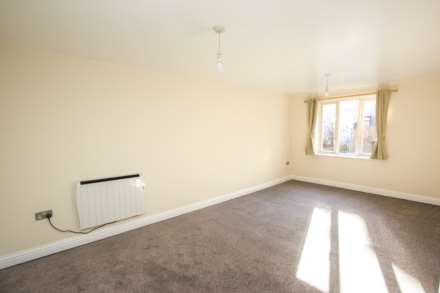 Russell House, Stroud, Image 4