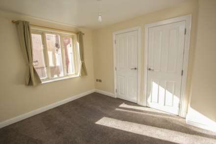 Russell House, Stroud, Image 5