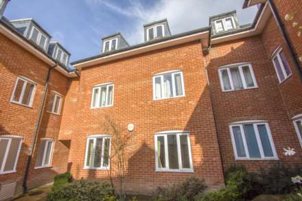 2 Bedroom Apartment, Russell House, Russell Street, Stroud