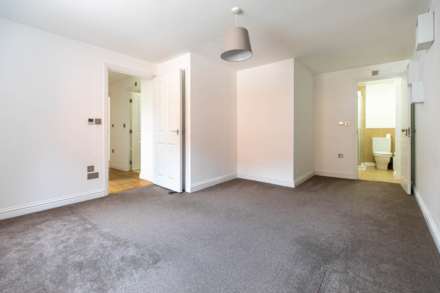 Russell House, Russell Street, Stroud, Image 10