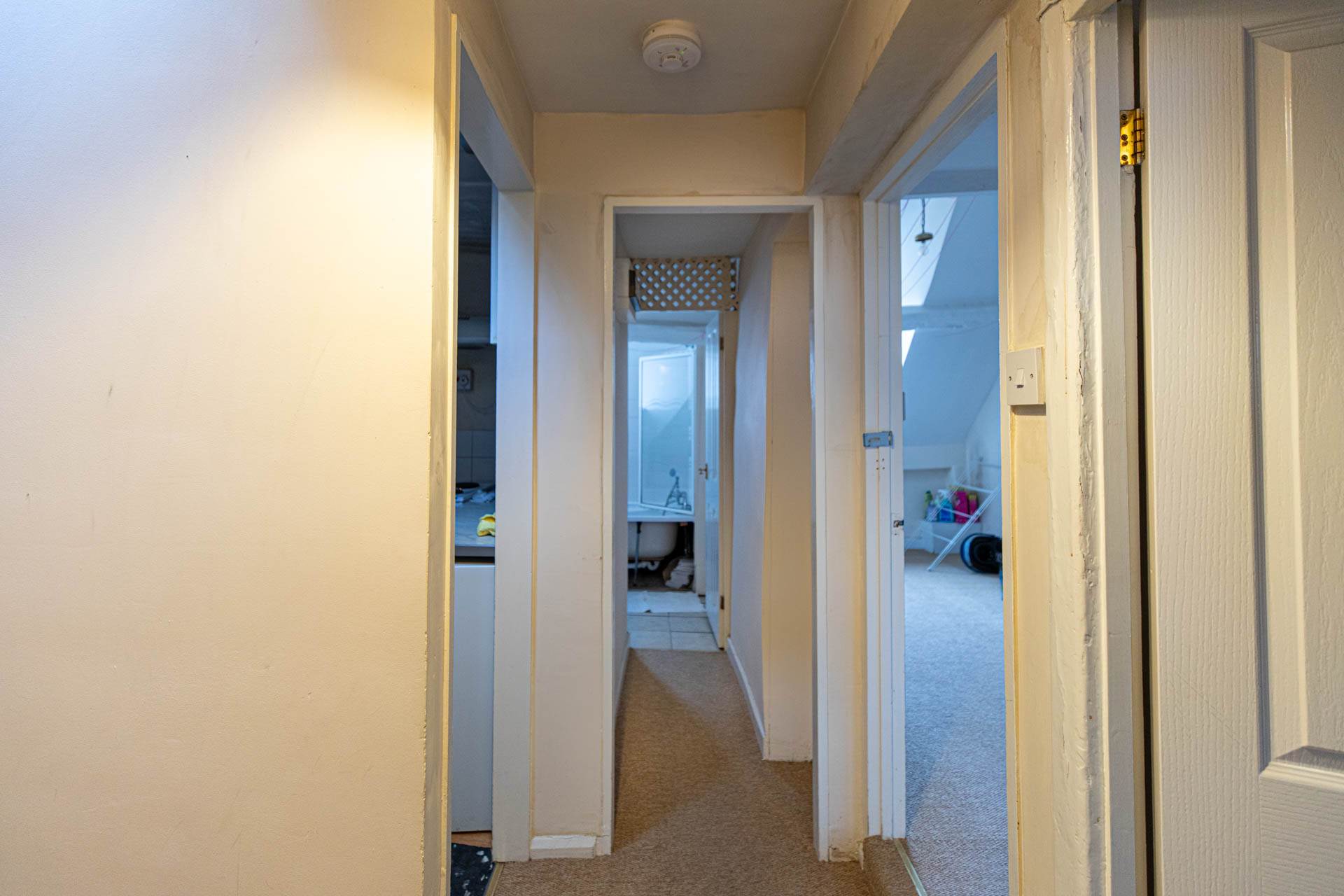 Mixed use Commercial unit & 2 x Self contained two bedroom flats, High Street, Stroud, Image 16