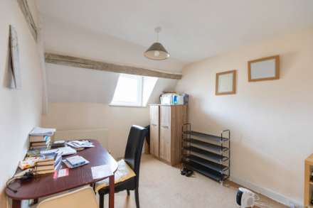 Mixed use Commercial unit & 2 x Self contained two bedroom flats, High Street, Stroud, Image 22