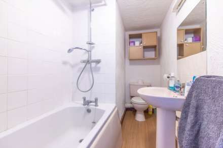 Freame Close, Bussage, Image 11