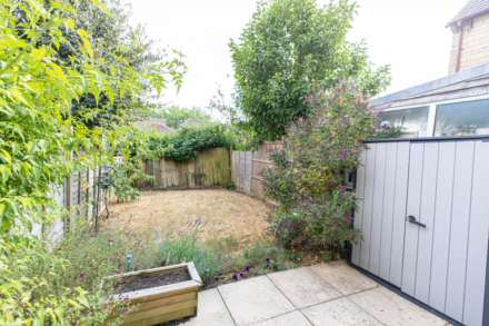 Freame Close, Bussage, Image 13