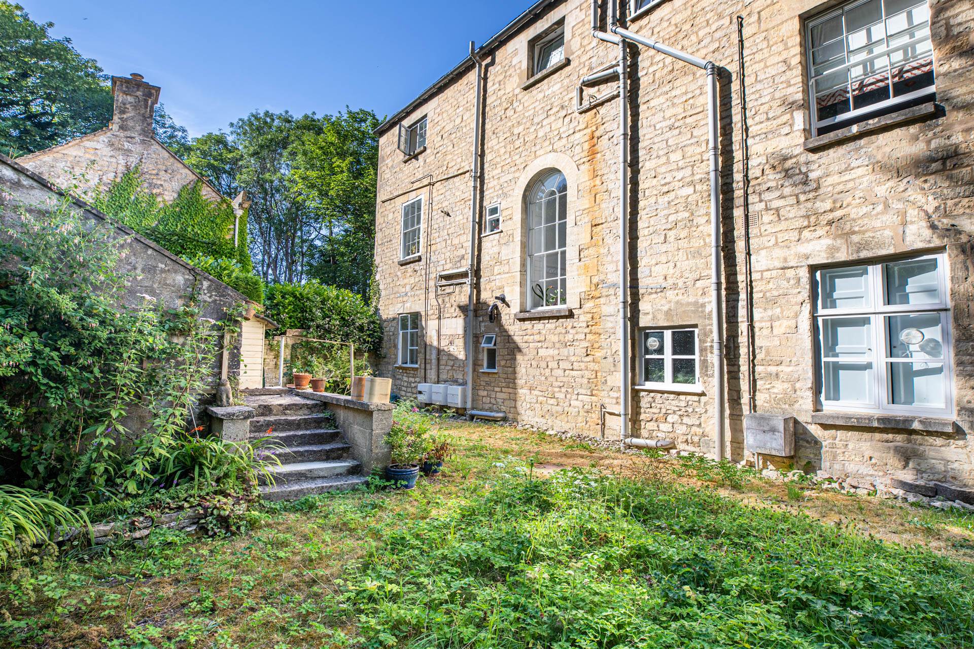 Wallbridge House, Stroud, Image 19