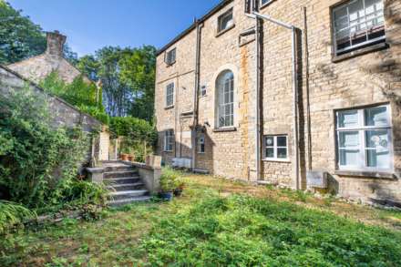Wallbridge House, Stroud, Image 19