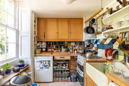 Wallbridge House, Stroud, Image 3