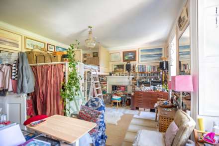 Wallbridge House, Stroud, Image 7