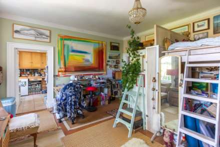 Wallbridge House, Stroud, Image 8