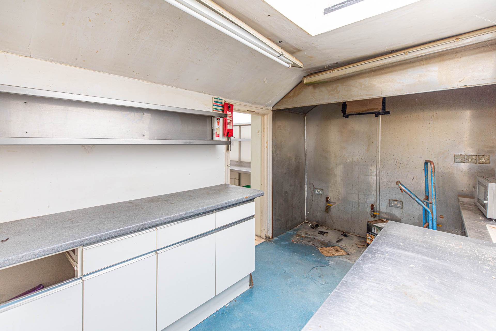 (Residential) London Road, Thrupp, Image 13