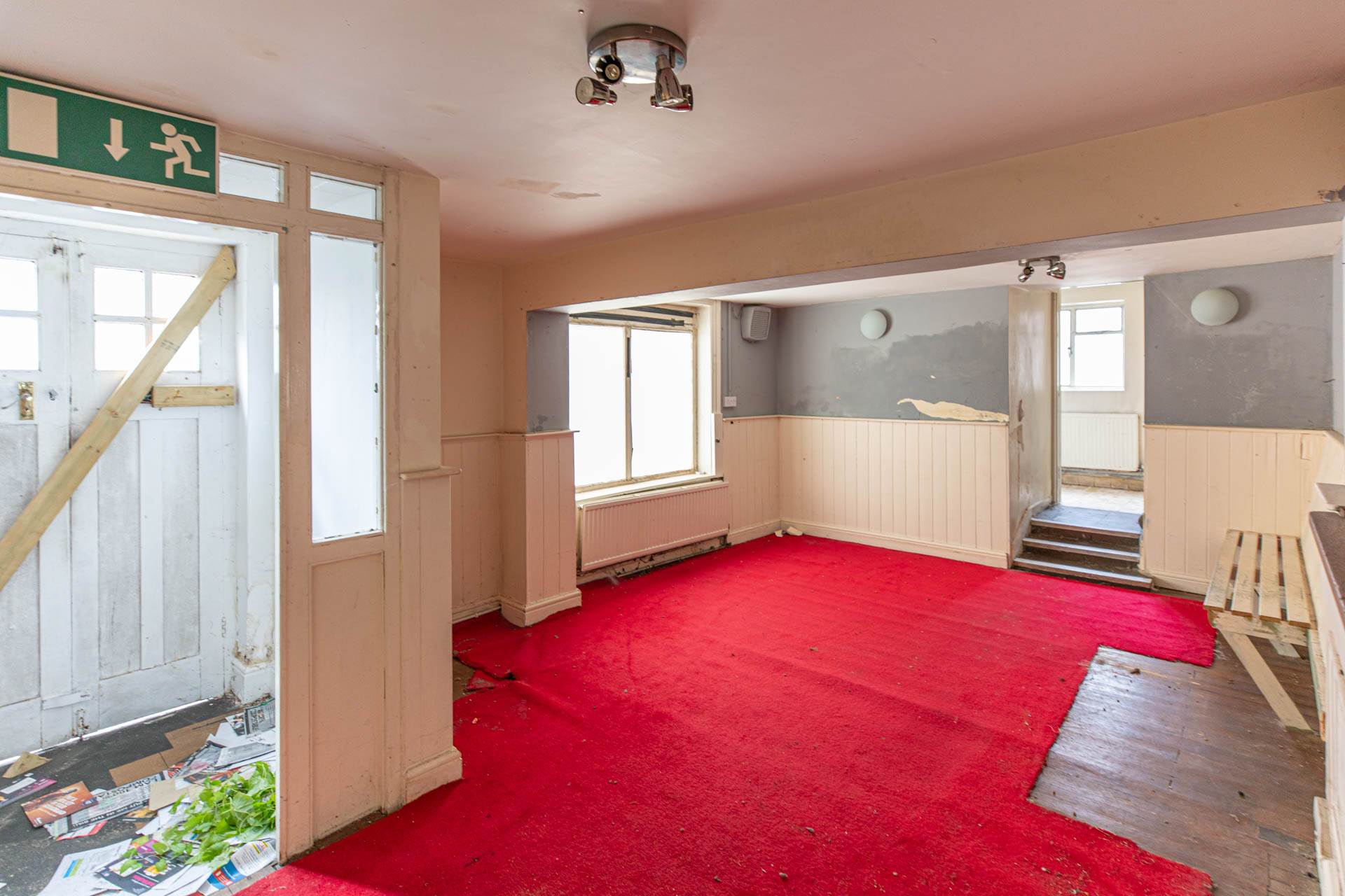 (Residential) London Road, Thrupp, Image 3
