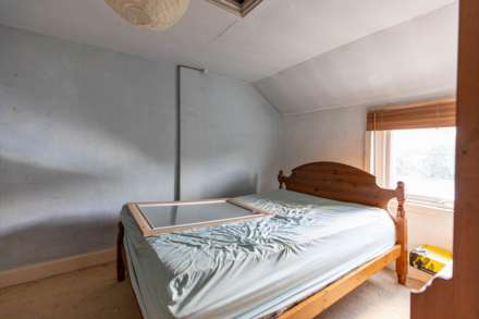 (Residential) London Road, Thrupp, Image 18