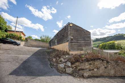(Residential) London Road, Thrupp, Image 19