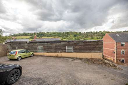 (Residential) London Road, Thrupp, Image 20
