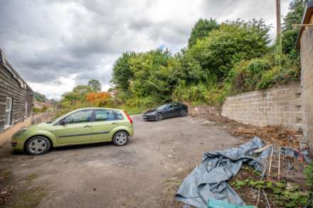(Residential) London Road, Thrupp, Image 21